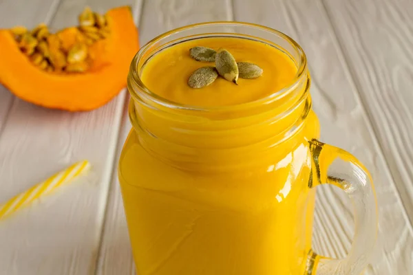 Smoothies Pumpkin White Wooden Background Closeup — Stock Photo, Image