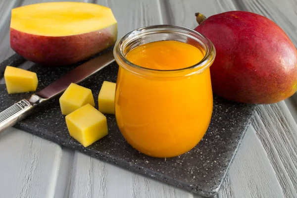 Puree Mango Ingredient Grey Cutting Board — Stock Photo, Image