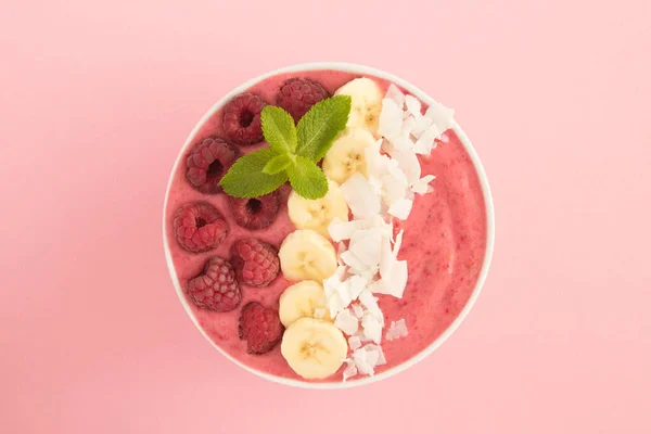 Smoothies Bowl Raspberries Banana Coconut Chips Pink Background Top View — Stock Photo, Image
