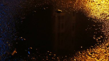 bir yansıma bir yağmur sonra