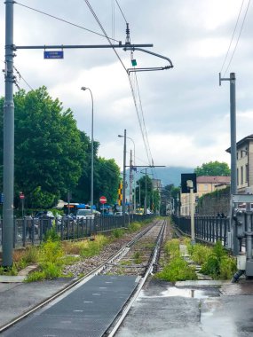 İtalya, Como - Mayıs 2018: Güzel şehir Como İtalya sırasında bir bahar ve yağmurlu bir gün
