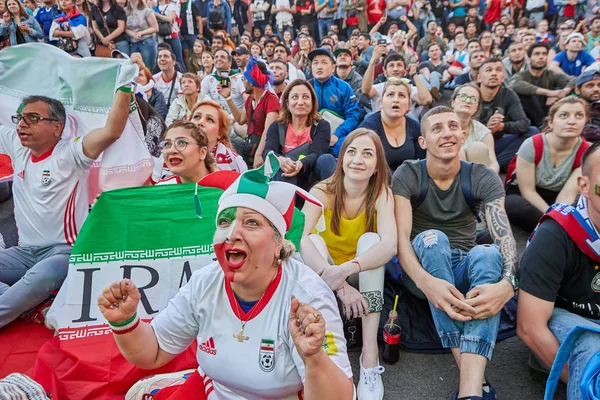 San Pietroburgo Russia Giugno 2018 Tifosi Iraniani Guardano Partita Calcio — Foto Stock