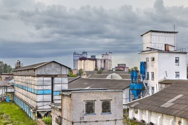 Vitebsk, Beyaz Rusya - 7 Temmuz 2018: görünüm yukarıdan Belarus depolar ve tahıl eleme makinesi.
