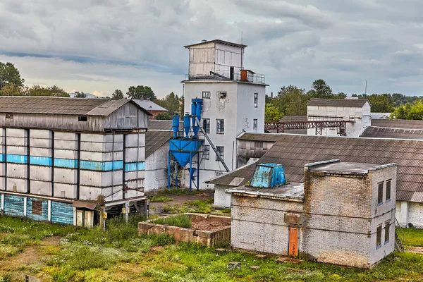 ヴィテプスク ベラルーシ 2018 産業景観 れんが造りの旧ベラルーシ穀物倉庫 — ストック写真