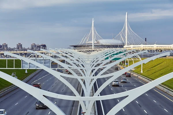 Petersburg Rusya Ağustos 2018 Hangi Araba Sürüş Saint Petersburg Expressway — Stok fotoğraf