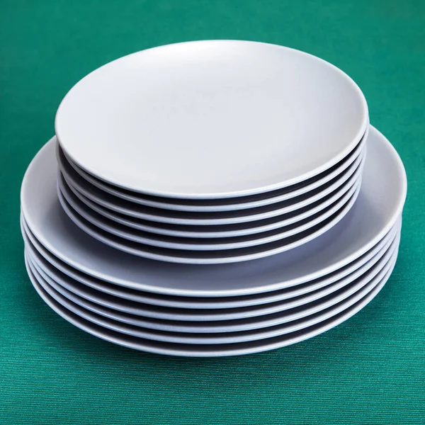 Set Ceramic Dining Utensils Coated Matt Gray Glaze Stack Plates — Stock Photo, Image