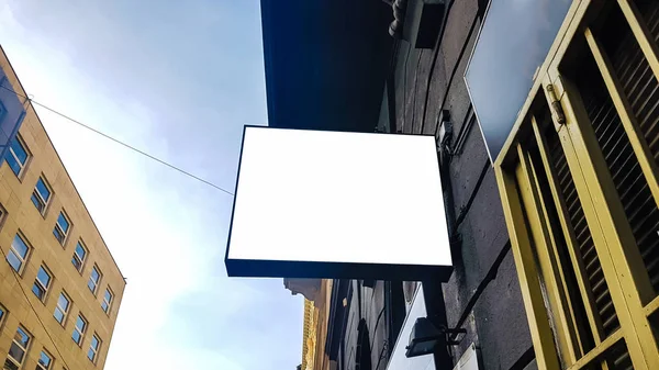 Büyük Açık Şehir Kentsel Beyaz Boş Reklam Billboard Afiş Işareti — Stok fotoğraf