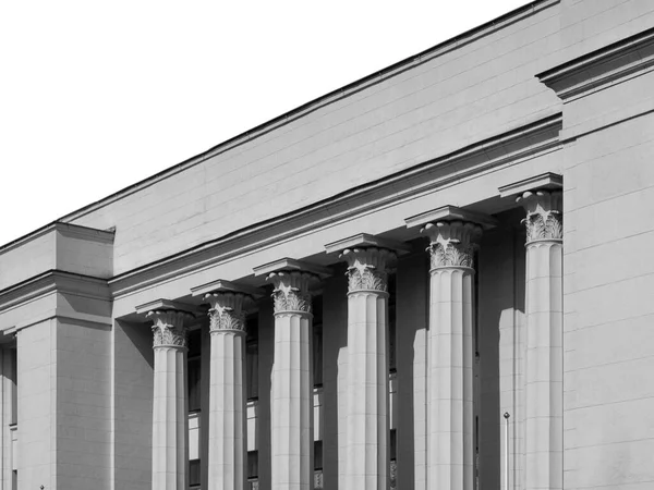 Regierungsgebäude Mit Säulen Der Fassade — Stockfoto