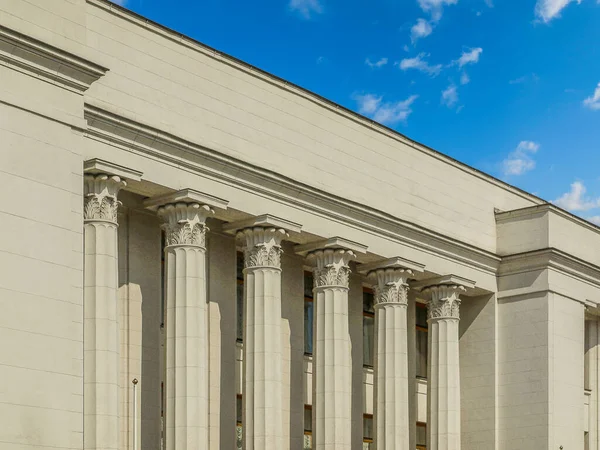 Edificio Gobierno Con Columnas Fachada — Foto de Stock