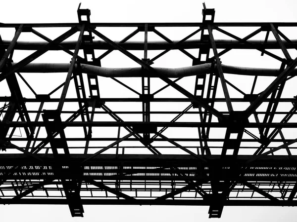 Metallkonstruktion Industriella Bridge — Stockfoto