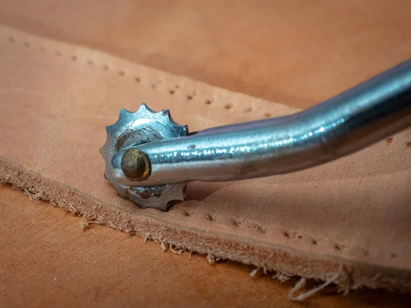 Marqueur de point, Vieux outils de sellerie — Photo