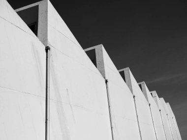 Siyah beyaz doğrusal modern mimari detay