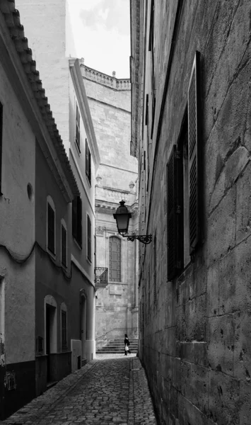 eski binalar, siyah beyaz