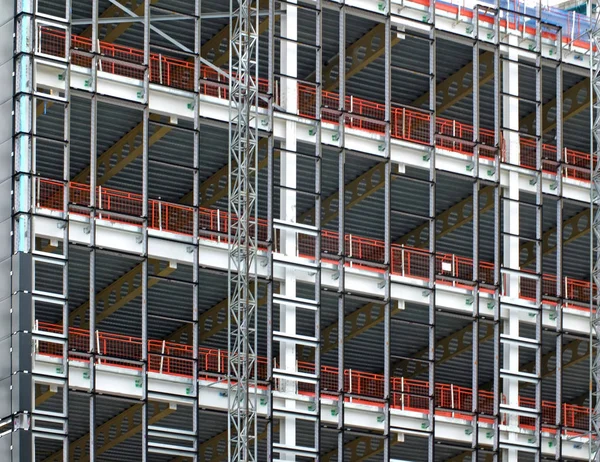 Blick Auf Eine Bau Befindliche Großbaustelle Mit Stahlgerüst Und Trägern — Stockfoto