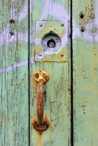 Закрыть Старую Деревянную Дверь — стоковое фото