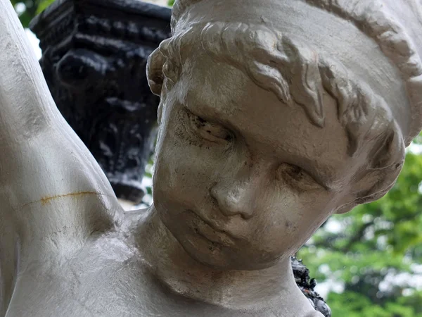 Άγαλμα του χερουβείμ στο Σάουθπορτ λαντσσάιρ — Φωτογραφία Αρχείου