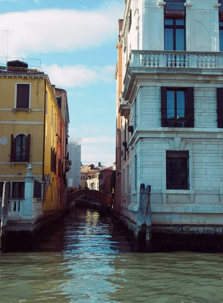 Canal junction Venice — Stock Photo, Image