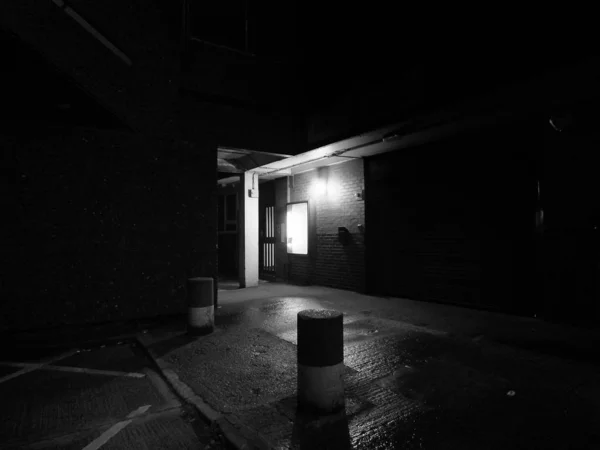Φως Στο Κτίριο Νύχτα — Φωτογραφία Αρχείου