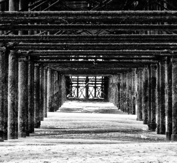 Rusty Pier View — Zdjęcie stockowe