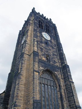 Halifax Bakanının kulesi ve saati Batı Yorkshire 'da bir ortaçağ kilisesi.