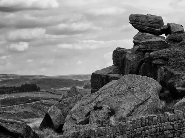 Monochrome Stylised Dramatic Image Great Rock Todmorden West Yorkshire — Stock Photo, Image