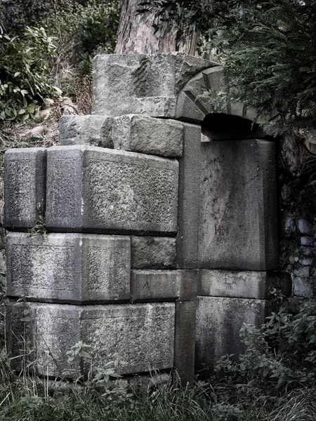 Stenen Blokken Het Park — Stockfoto