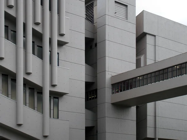 Primer plano detalles arquitectónicos del roger stevens construcción de un edificio de 1960 brutalista en la universidad de leeds — Foto de Stock