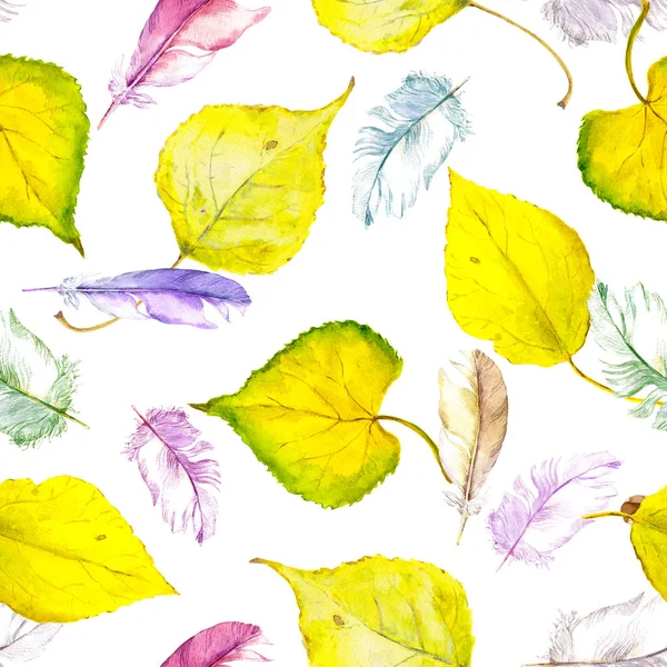 Acuarela amarillo otoño hojas y plumas. Patrón repetido . —  Fotos de Stock