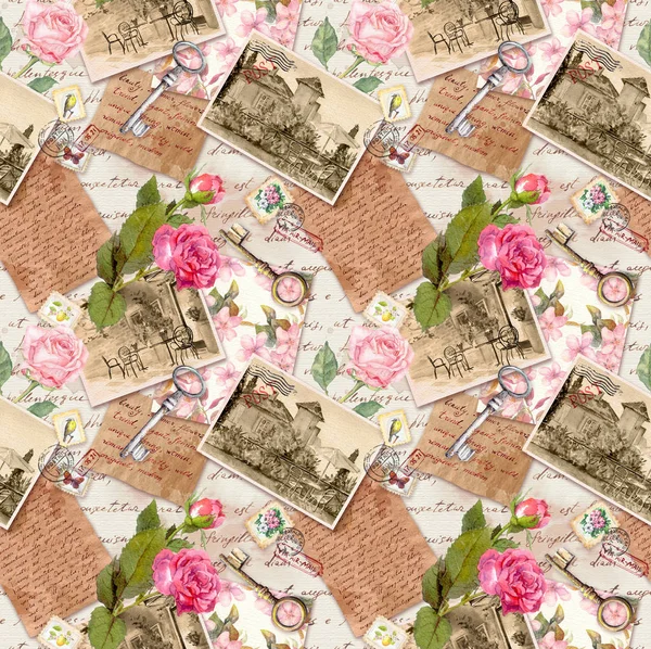 Papel antiguo vintage con cartas escritas a mano, fotos, sellos, llaves, flores de color rosa acuarela para libro de chatarra. Diseño nostálgico — Foto de Stock