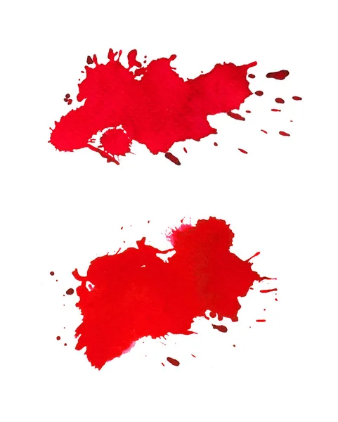 Jasně červená akvarel skvrna s akvarelem barvy, tahy štětcem, kapky — Stock fotografie