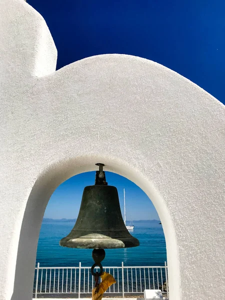 Eine Gussglocke Aus Metall — Stockfoto