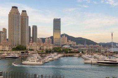 Yaz sonunda Dalian Xinghai Körfezi'nin beatiful sahne