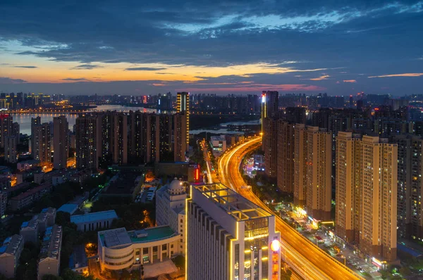 Wuhan Město Noční Scenérie Létě — Stock fotografie