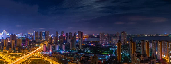 Paisaje Nocturno Ciudad Wuhan Verano —  Fotos de Stock