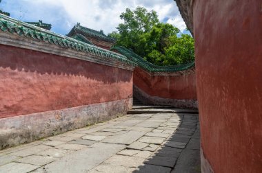 Çin'deki Wudang Dağı'nın büyüleyici yaz manzarası
