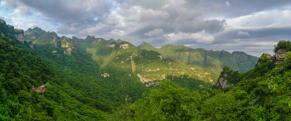 The charming summer scenery of Wudang Mountain in China