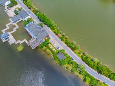 İlkbaharda Ci Lake Park üzerinde Aerial View, Huangshi, Hubei, Çin