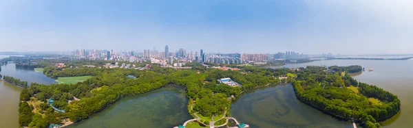 Wuhan East Lake Scenic Spot Landskap Sommaren — Stockfoto