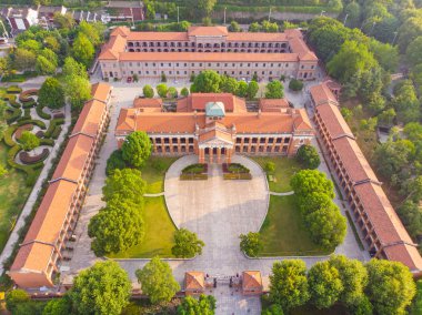 Wuhan Yuemachang Honglou Park hava manzarası