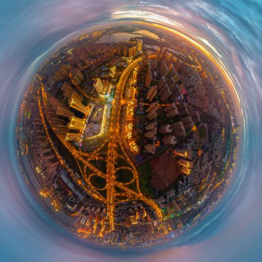 Wuhan şehir gün batımı ve yaz aylarında gece hava fotoğrafçılığı sahne