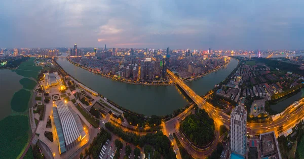 Pôr Sol Cidade Wuhan Cenário Fotografias Aéreas Noturnas Verão — Fotografia de Stock