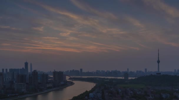 Timelapse Beelden Van Skyline Van Stad Zonsopgang Zomer Wuhan Hubei — Stockvideo