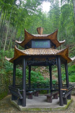 Yixing, Zhuhai, Jiangsu Eyaleti'nde yaz manzarası