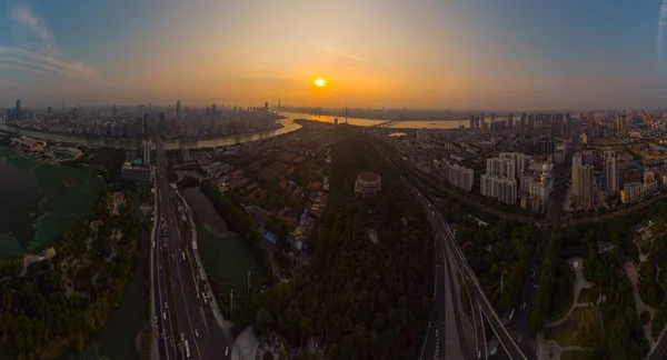 Wuhan Ciudad Aire Libre Encantador Paisaje Fotografía Aérea Verano —  Fotos de Stock