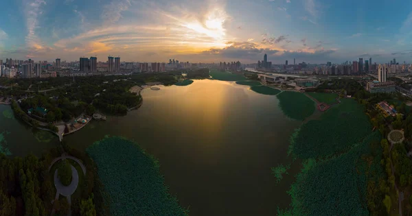 Wuhan Ciudad Aire Libre Encantador Paisaje Fotografía Aérea Verano —  Fotos de Stock