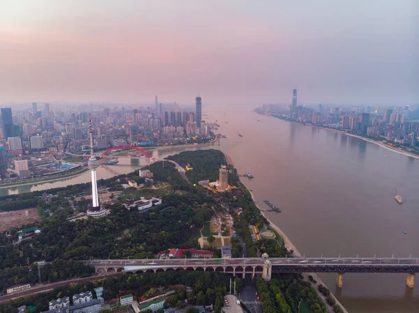 Stadens Solnedgång Och Natt Flygfotografering Landskap Sommaren Wuhan Hubei Kina — Stockfoto