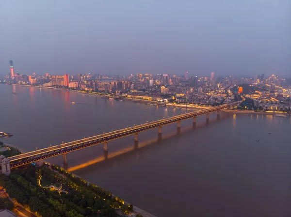 Stad Zonsondergang Nacht Luchtfotografie Landschap Zomer Wuhan Hubei China — Stockfoto