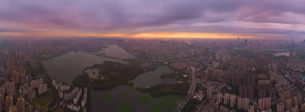 Hubei Wuhan Paisaje Del Horizonte Ciudad Verano —  Fotos de Stock