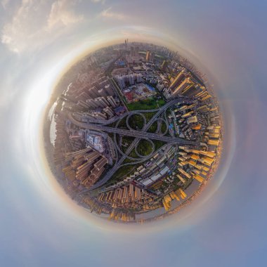 Hubei Wuhan yaz şehri gökyüzü manzarası