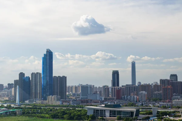 Hubei Wuhan Summer City Skyline Scenery — Stock Photo, Image